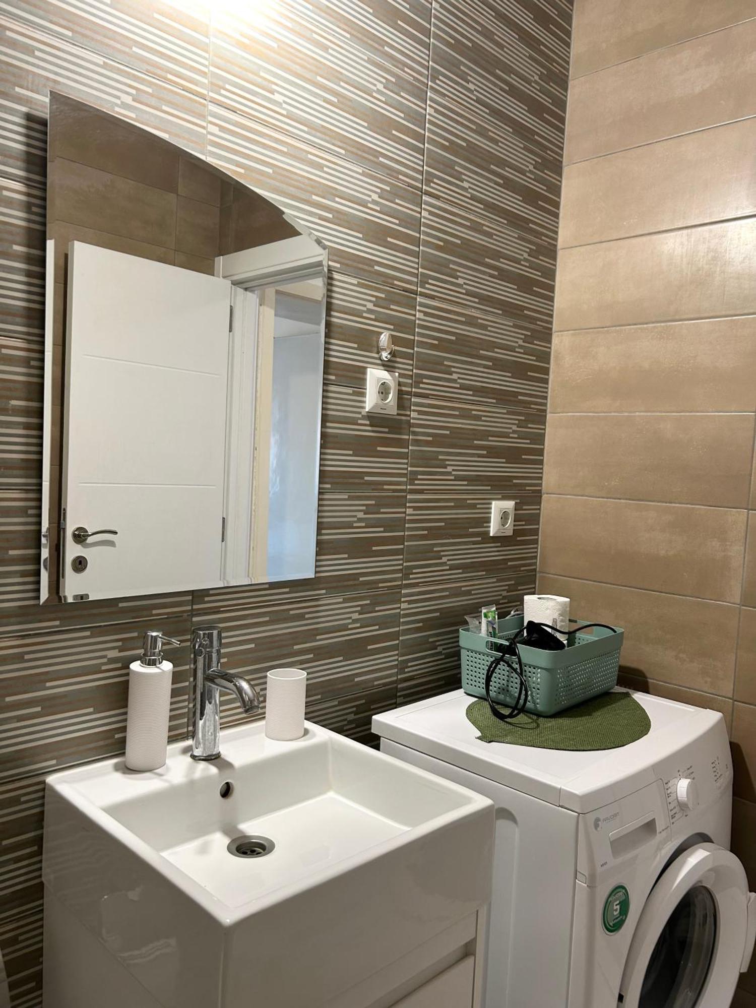 City Place Apartments Куманово Екстериор снимка