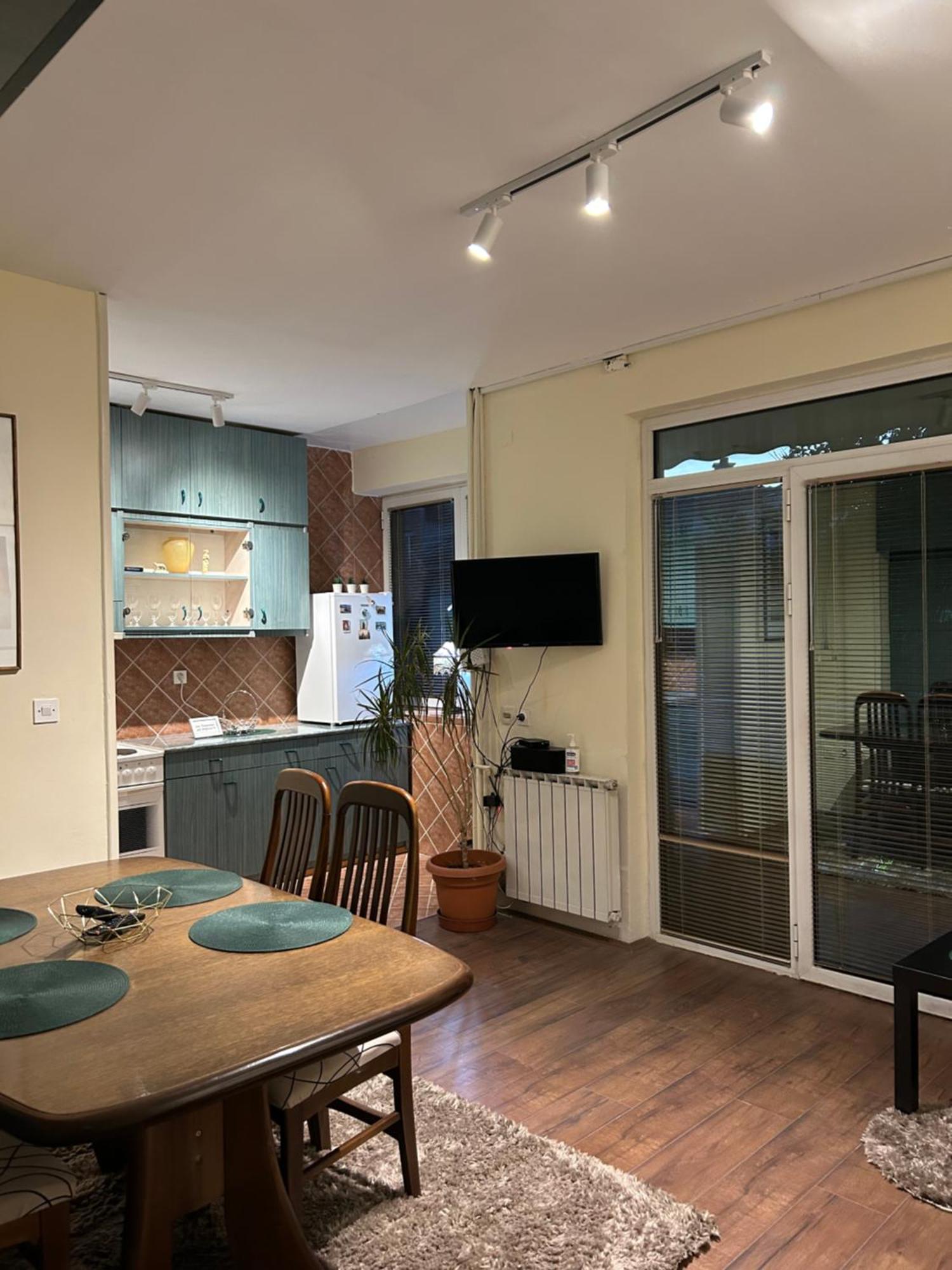 City Place Apartments Куманово Екстериор снимка